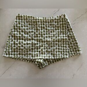 Floral Stitch Green Gingham Checkered Women's Skort Shorts